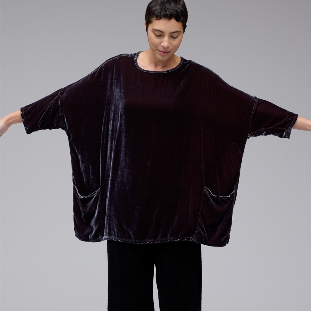 CUT LOOSE Part-Silk Deep Wine Velvet Tunic with Pockets